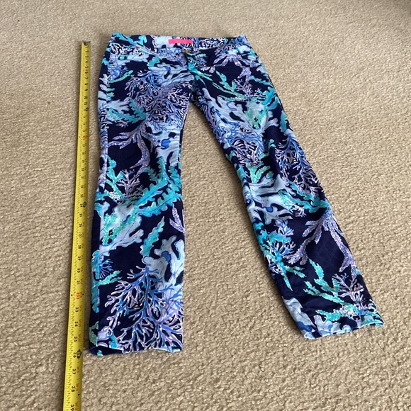 Lilly Pulitzer Capri - Picture 8 of 13
